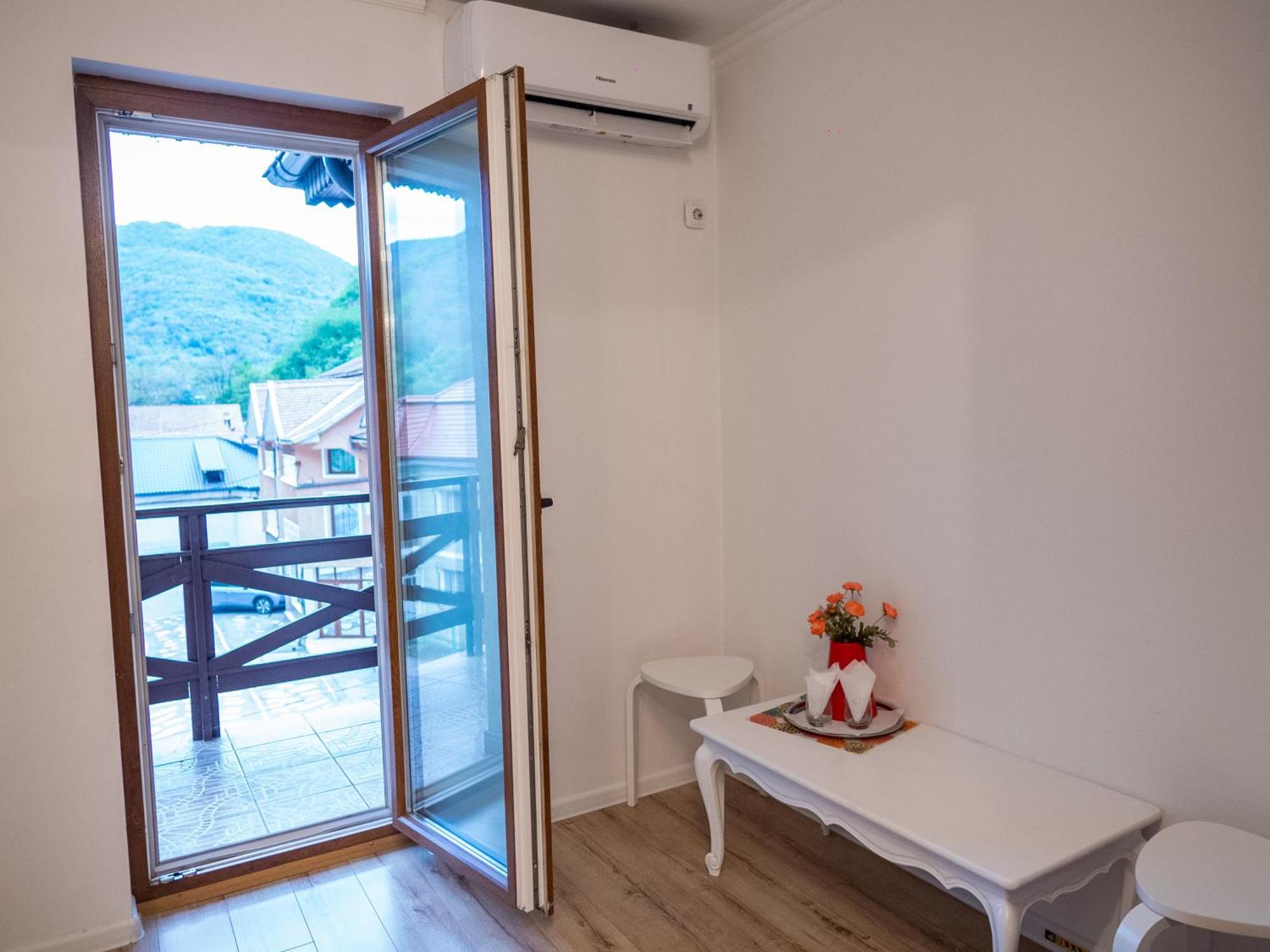 Guesthouse Magic Байле Херкулане Екстериор снимка