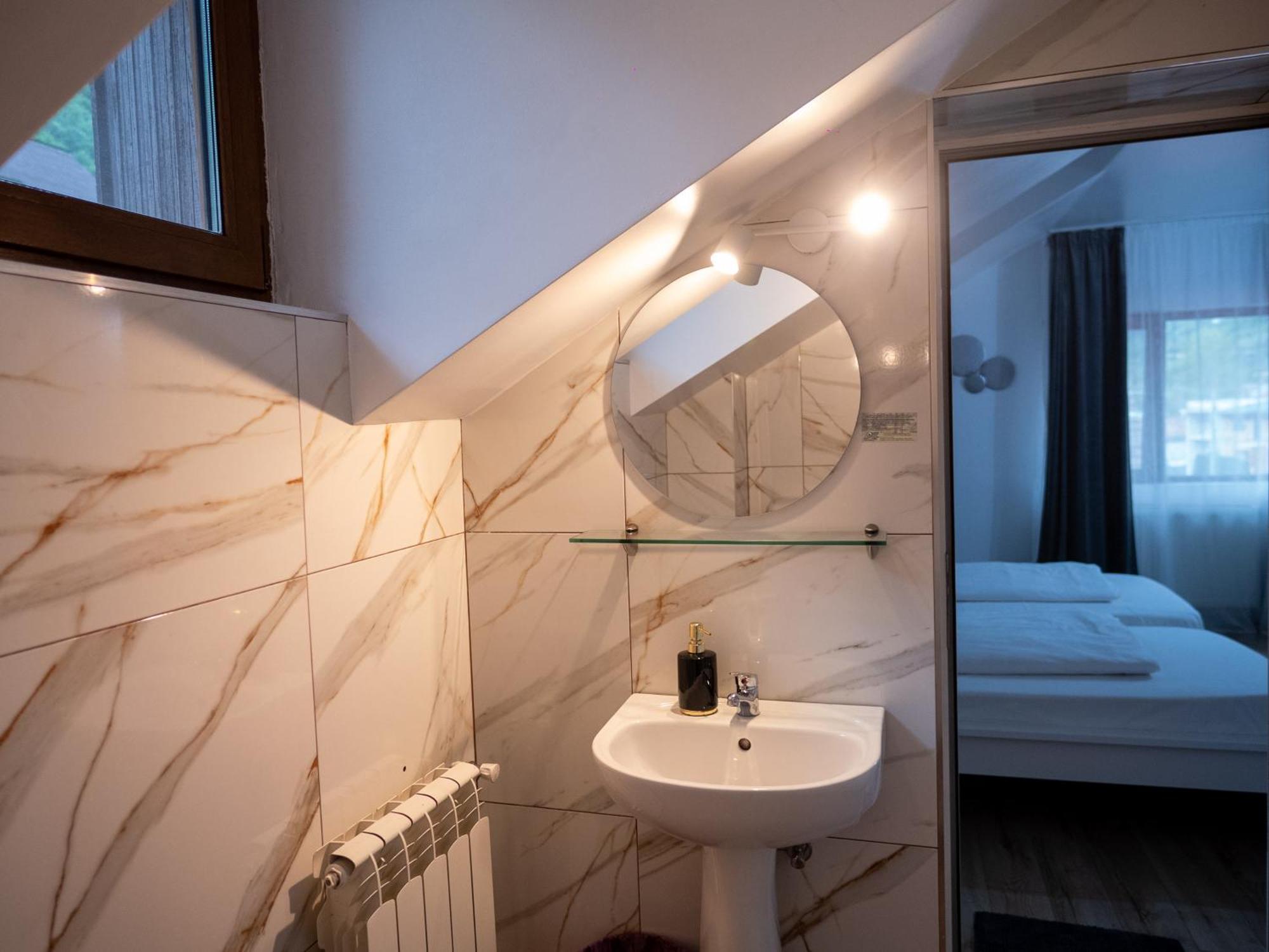 Guesthouse Magic Байле Херкулане Екстериор снимка