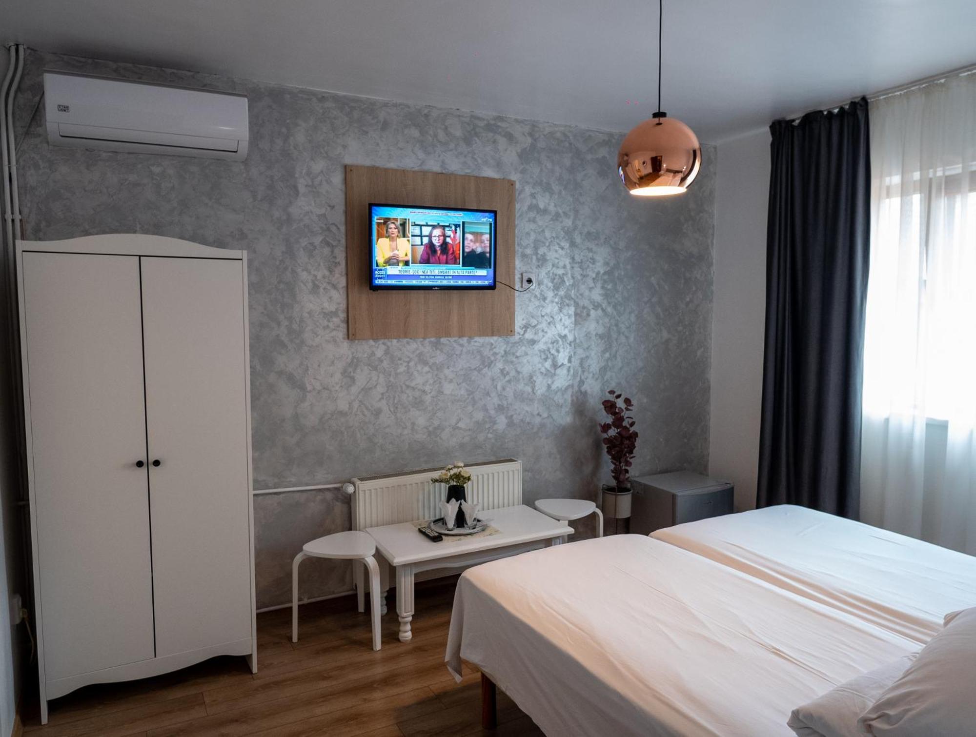 Guesthouse Magic Байле Херкулане Екстериор снимка